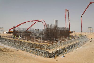 上海電氣連續奮戰41小時 迪拜光熱工程完成集熱塔混凝土澆筑